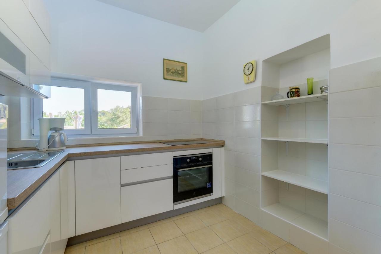 Apartments Hemetek Veli Lošinj Exterior foto