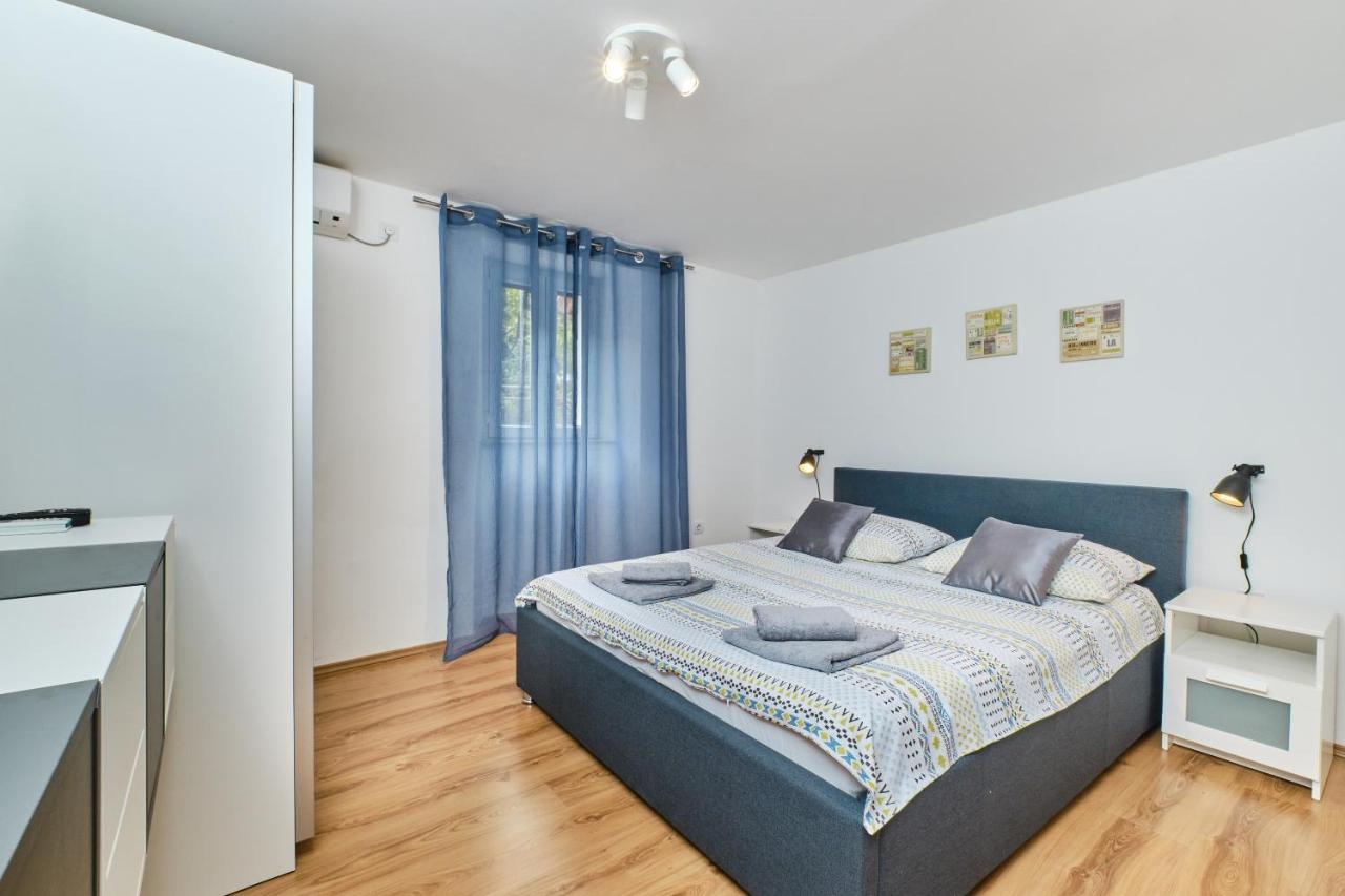 Apartments Hemetek Veli Lošinj Exterior foto
